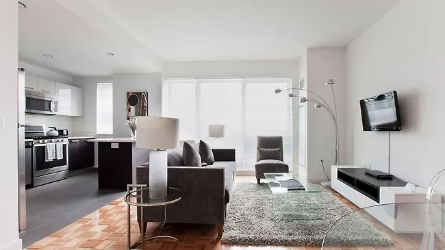Sky City Apartments At Riverfront North 뉴욕 0*,  미국